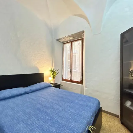 La Finestra Sul Borgo Bed & Breakfast *