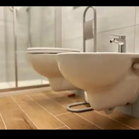 Bed & Breakfast La Finestra Sul Borgo *