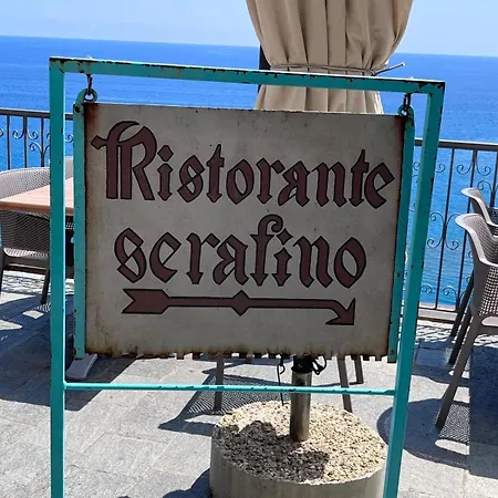 La Finestra Sul Borgo * Cervo